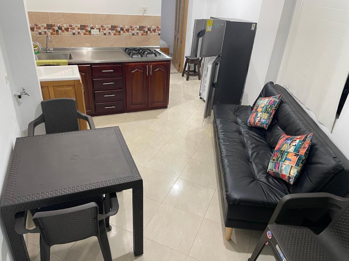 El Horizonte Apartment *